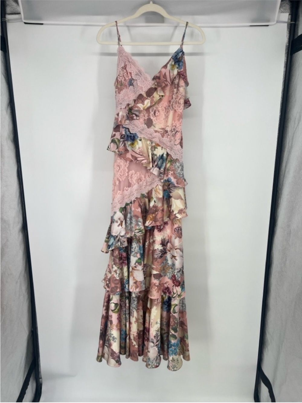 BHLDN Elora Pink Romantic Floral Lace Formal Bohemian Ruffle Maxi Dress Gown 10 - Picture 3 of 10